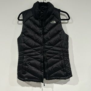 The North Face Vest 550 Down Black Size M Women’s middle layer LIKE NEW